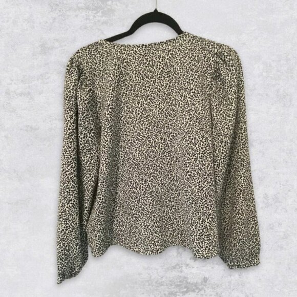 A NEW DAY Blouse Breathable Wrap-Front Floral Pattern Long Sleeves Black/White S - Picture 2 of 7